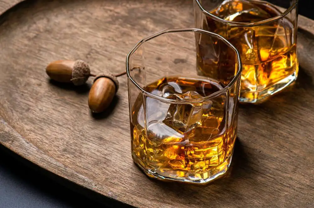 What To Mix With Bourbon Whiskey 